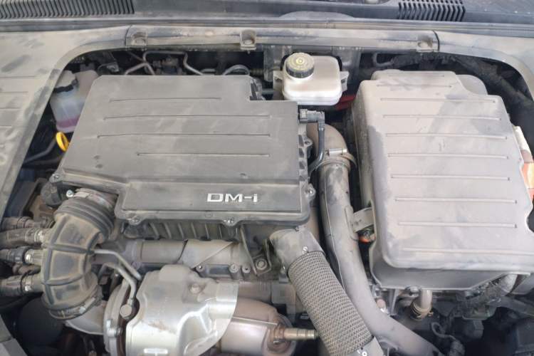 Used BYD Han 2022 DM-i 121KM Prestige Model Engine Bay