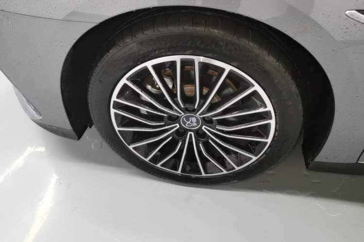 Used BYD Han 2022 DM-i 121KM Luxury Model Exterior 4