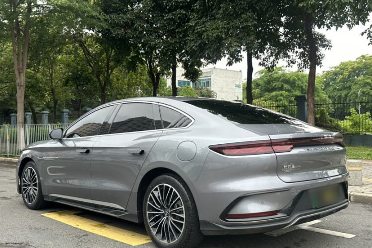 Used BYD Han 2022 DM-i 121KM Luxury Model Exterior 4
