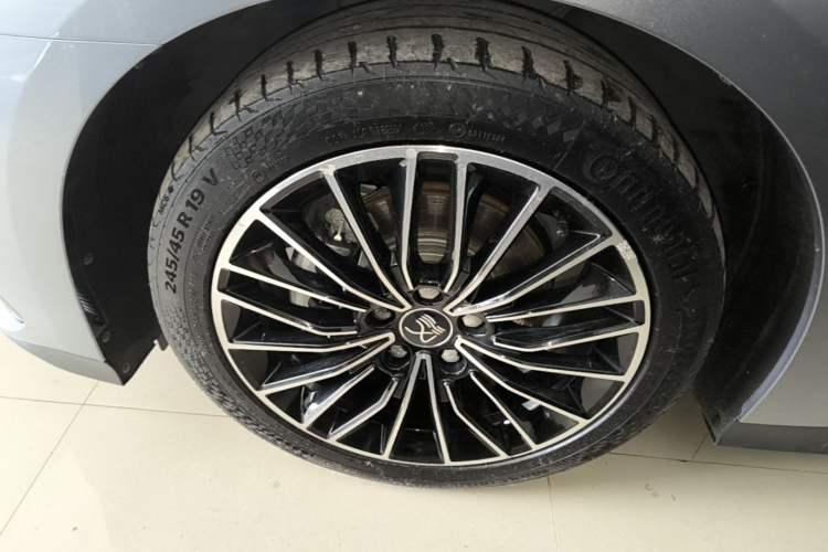 Used BYD Han 2022 DM-i 121KM Luxury Model Exterior 4