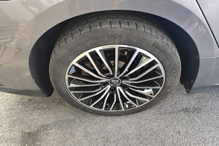 Used BYD Han 2022 DM-i 121KM Luxury Model Exterior 5