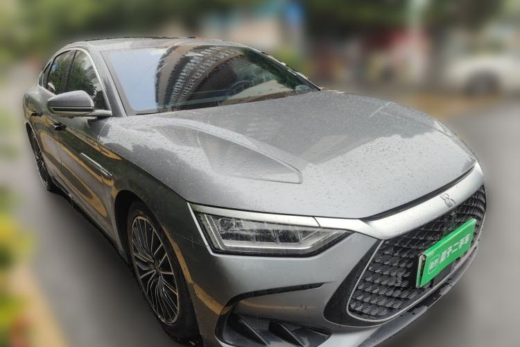 Used BYD Han 2022 DM-i 121KM Luxury Model Front Right 45 Deg