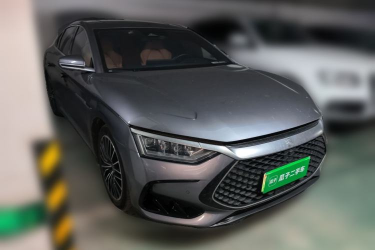 Used BYD Han 2022 DM-i 121KM Prestige Model Front Right 45 Deg