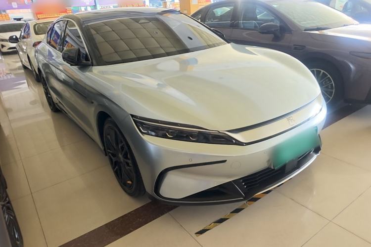 Used BYD Han 2022 EV Genesis Edition 610KM All-Wheel Drive Premium Model Front Right 45 Deg