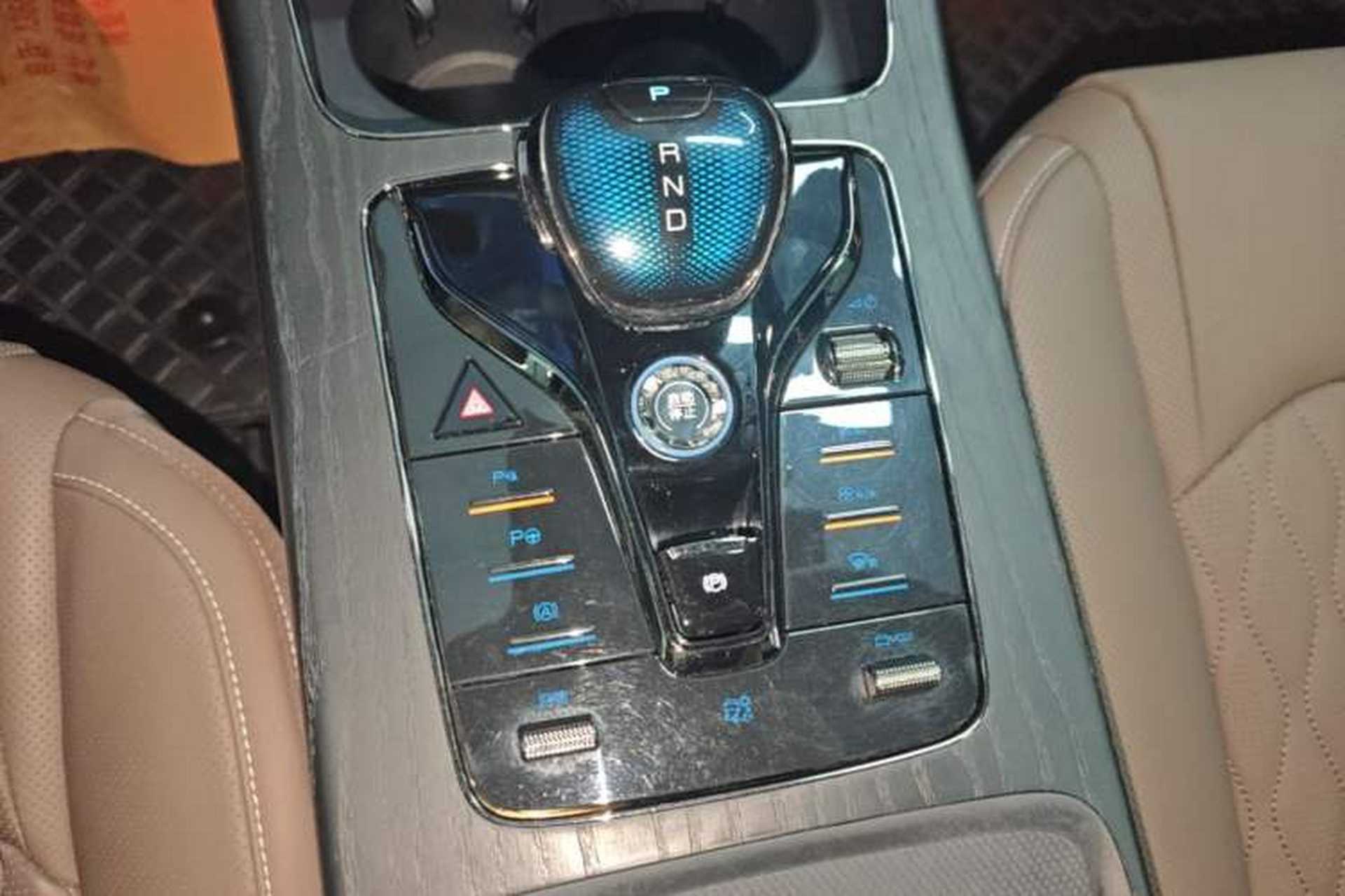 Used BYD Han 2022 EV Genesis Edition 715 km Front-Wheel-Drive Flagship Model Gear Lever