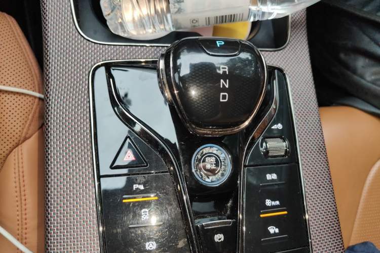 Used BYD Han 2022 DM-i 121KM Luxury Model Gear Lever