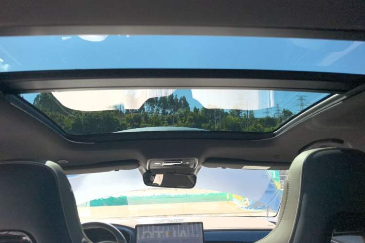 Used BYD Han 2022 EV Genesis Edition 610KM All-Wheel Drive Premium Model Headliner