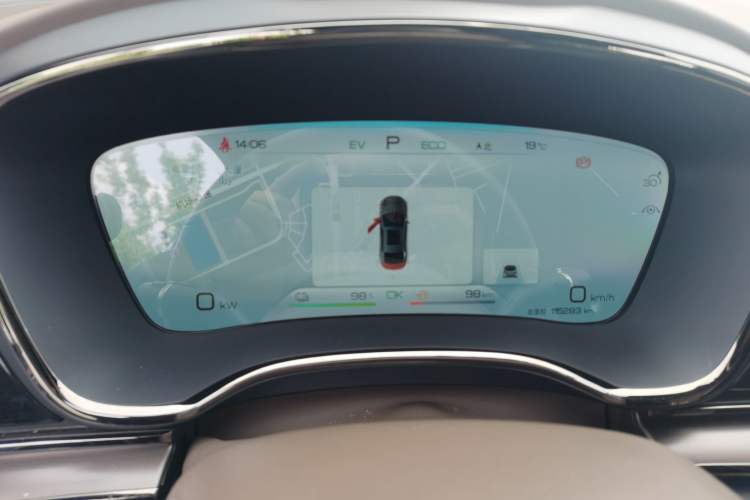 Used BYD Han 2022 DM-i 121KM Luxury Model Instrument Cluster