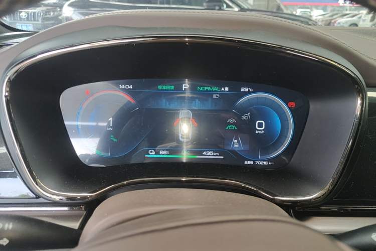 Used BYD Han 2022 EV Genesis Edition 715 km Front-Wheel-Drive Flagship Model Instrument Cluster