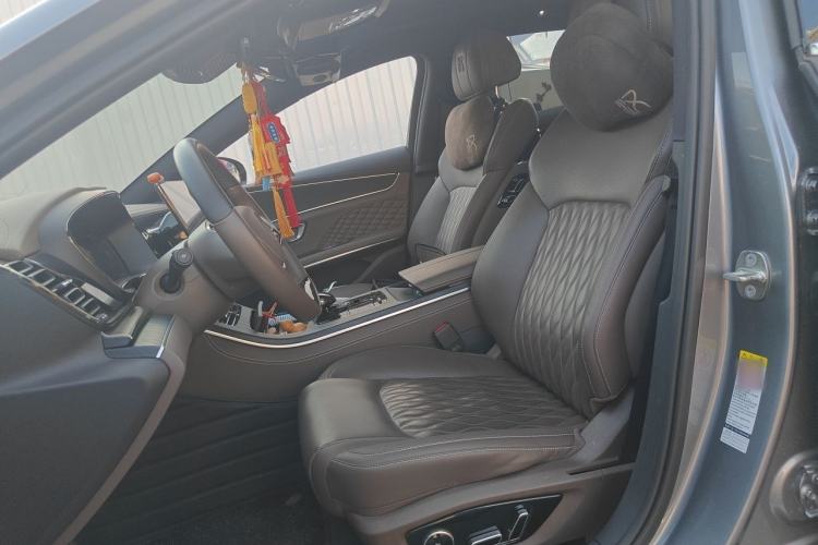 Used BYD Han 2022 DM-i 121KM Luxury Model Left Front Seat