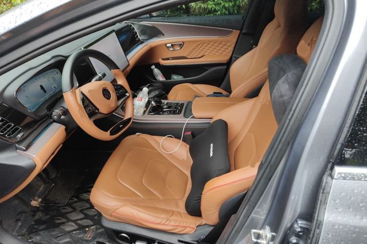 Used BYD Han 2022 DM-i 121KM Luxury Model Left Front Seat