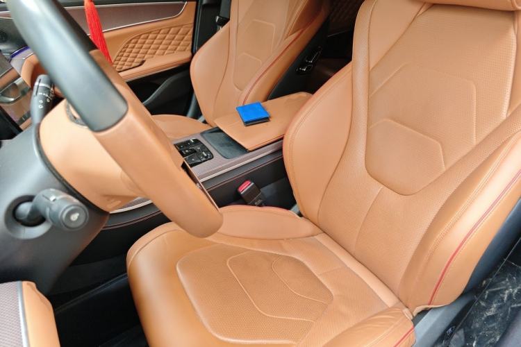 Used BYD Han 2022 DM-i 242km Flagship Model Left Front Seat