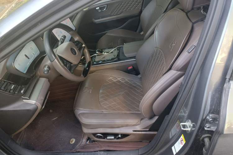 Used BYD Han 2022 DM-i 121KM Prestige Model Left Front Seat