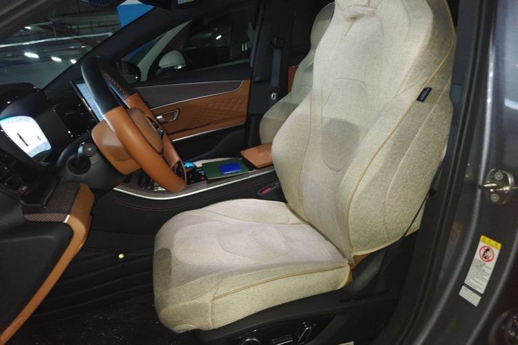 Used BYD Han 2022 DM-p 202km Four-Wheel Drive Flagship Model Left Front Seat