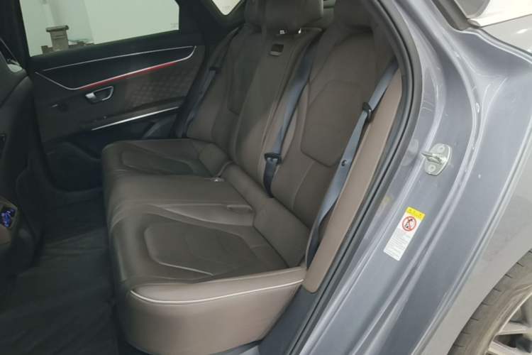 Used BYD Han 2022 EV Genesis Edition 610KM All-Wheel Drive Premium Model Left Rear Seat