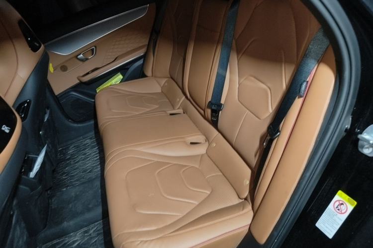 Used BYD Han 2022 DM-i 121KM Prestige Model Left Rear Seat
