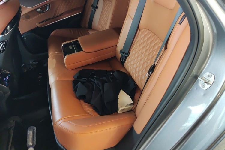 Used BYD Han 2022 DM-i 121KM Luxury Model Left Rear Seat