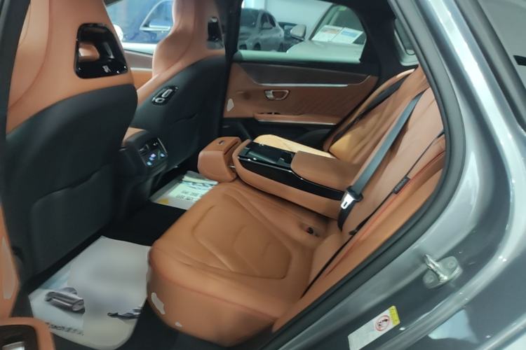 Used BYD Han 2022 EV Genesis Edition 610KM All-Wheel Drive Premium Model Left Rear Seat