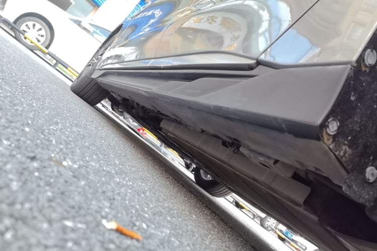 Used BYD Han 2022 DM-i 121KM Luxury Model Left Side Sill
