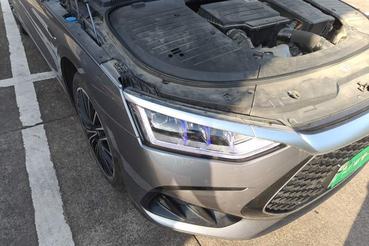 Used BYD Han 2022 DM-i 121KM Luxury Model Right Front Headlight