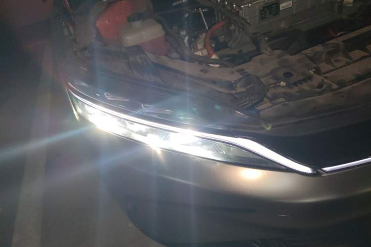 Used BYD Han 2022 EV Genesis Edition 610KM All-Wheel Drive Premium Model Right Front Headlight
