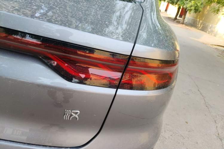 Used BYD Han 2022 DM-i 121KM Luxury Model Right Rear Taillight