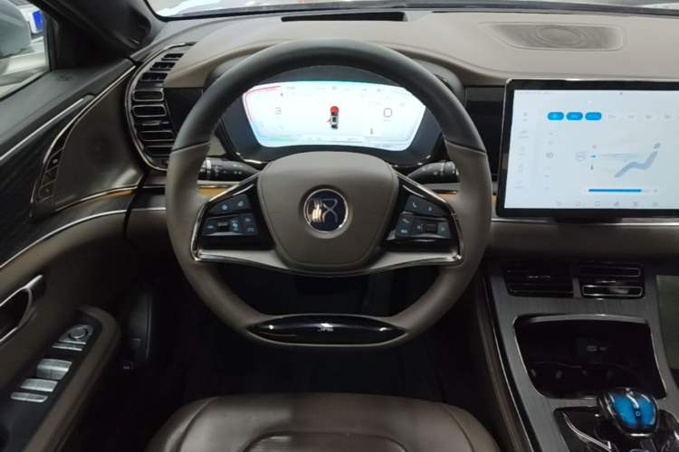 Used BYD Han 2022 EV Genesis Edition 610KM All-Wheel Drive Premium Model Steering Wheel