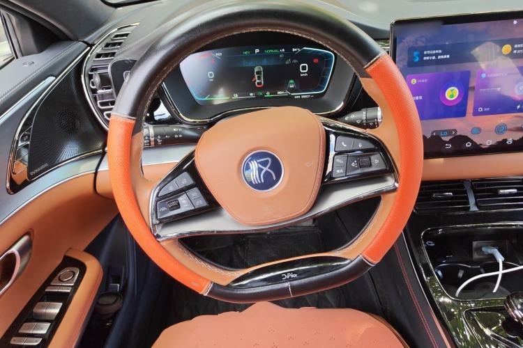 Used BYD Han 2022 DM-i 121KM Prestige Model Steering Wheel