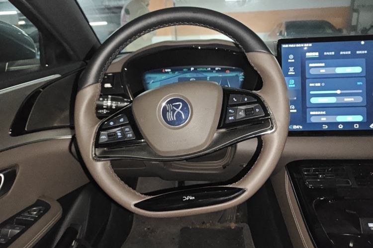 Used BYD Han 2022 DM-i 121KM Prestige Model Steering Wheel