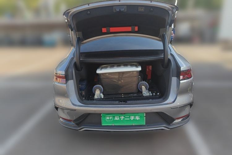 Used BYD Han 2022 DM-i 121KM Luxury Model Trunk