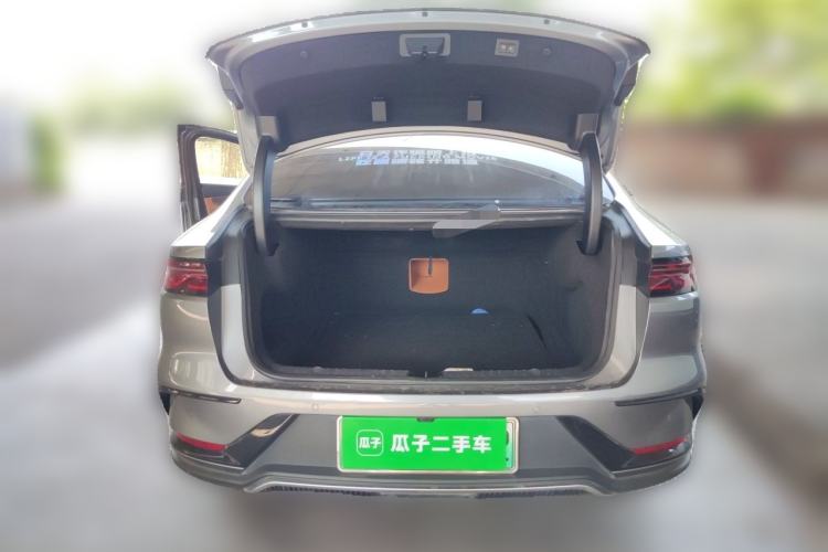 Used BYD Han 2022 DM-i 121KM Luxury Model Trunk