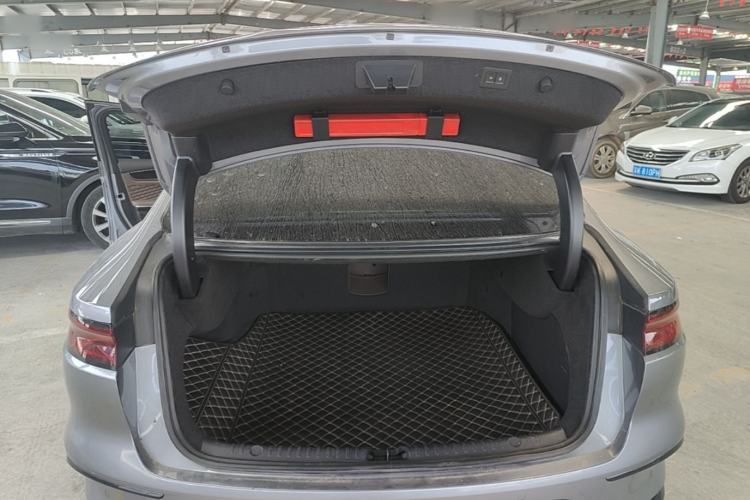 Used BYD Han 2022 EV Genesis Edition 715 km Front-Wheel-Drive Flagship Model Trunk