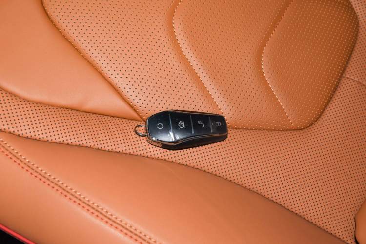 Used BYD Han 2022 DM-i 121KM Luxury Model Vehicle Key