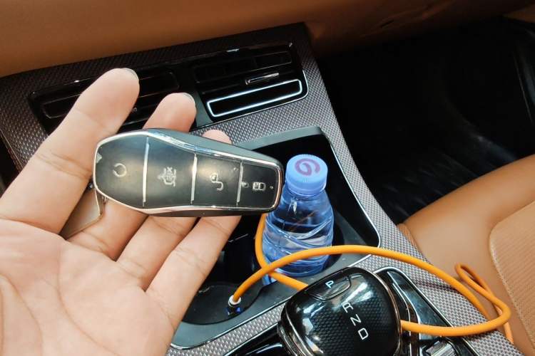 Used BYD Han 2022 DM-i 242km Flagship Model Vehicle Key