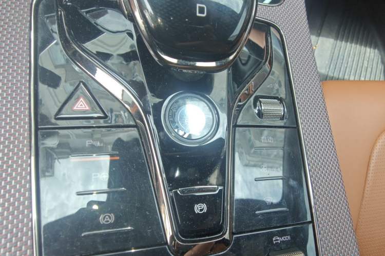 Used BYD Han 2022 DM-p 202km Four-Wheel Drive Flagship Model Vehicle Key