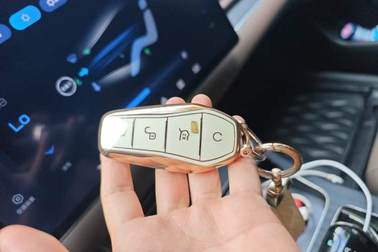 Used BYD Han 2022 DM-i 121KM Luxury Model Vehicle Key