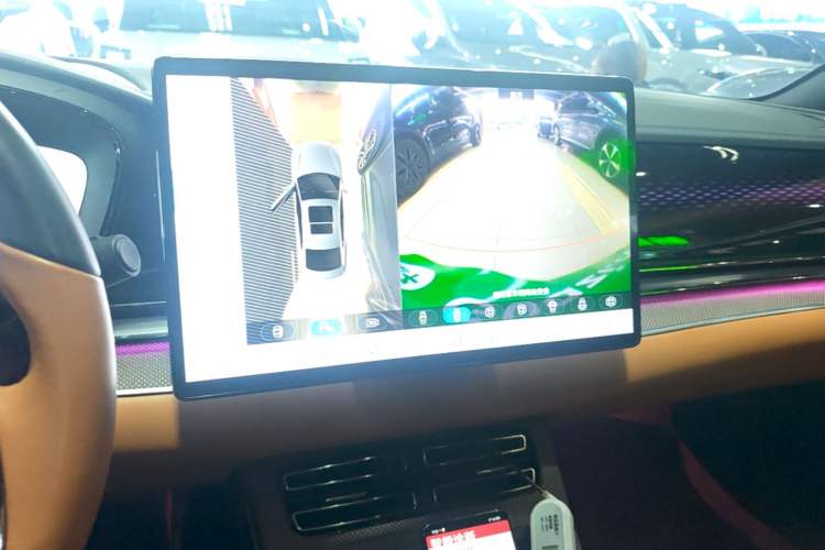 Used BYD Han 2022 DM-i 121KM Luxury Model Audio And AC Panel