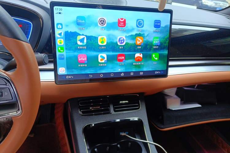 Used BYD Han 2022 DM-i 121KM Prestige Model Audio And AC Panel