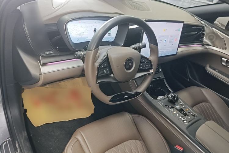 Used BYD Han 2022 DM-i 121KM Prestige Model Center Console