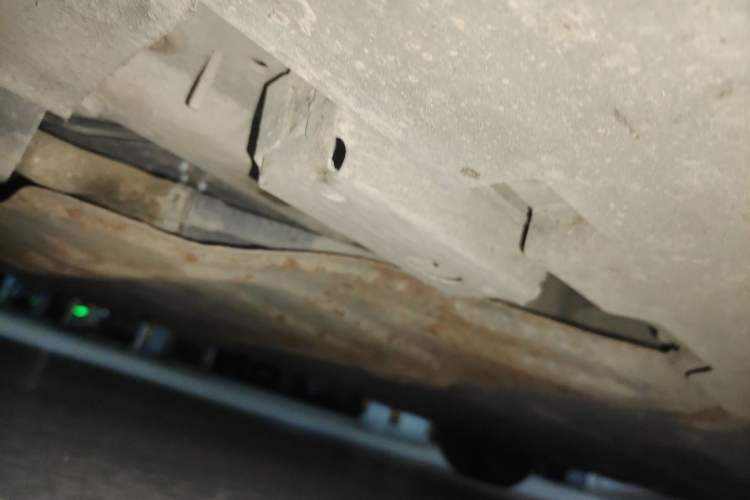 Used BYD Han 2022 DM-i 121KM Luxury Model Chassis Front Left
