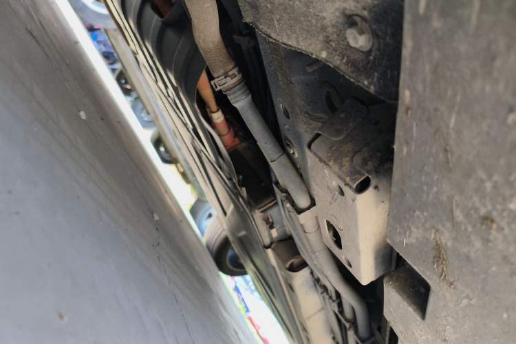 Used BYD Han 2022 DM-i 121KM Luxury Model Chassis Front Left