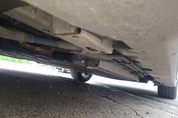 Used BYD Han 2022 DM-i 121KM Prestige Model Chassis Front Left