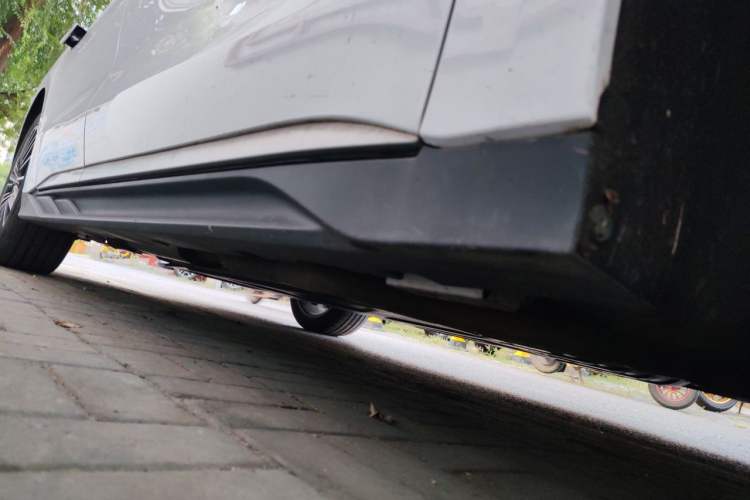Used BYD Han 2022 DM-i 121KM Prestige Model Chassis Front Right