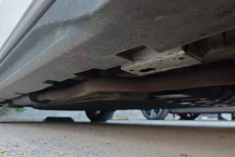 Used BYD Han 2022 DM-i 121KM Flagship Model Chassis Front Right