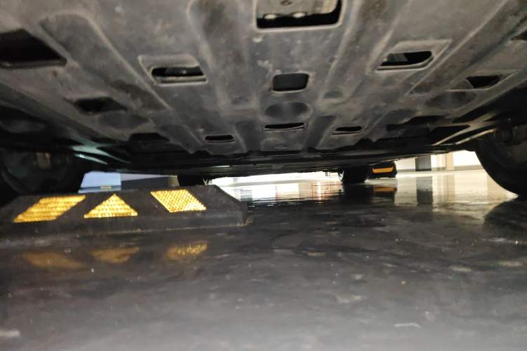 Used BYD Han 2022 EV Genesis Edition 715 km Front-Wheel-Drive Flagship Model Chassis Rear