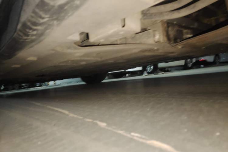 Used BYD Han 2022 DM-i 121KM Luxury Model Chassis Rear Left