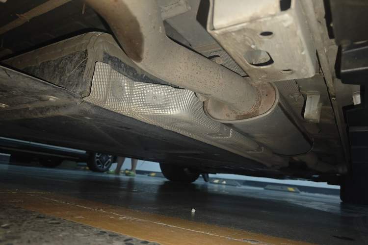 Used BYD Han 2022 DM-i 121KM Prestige Model Chassis Rear Right