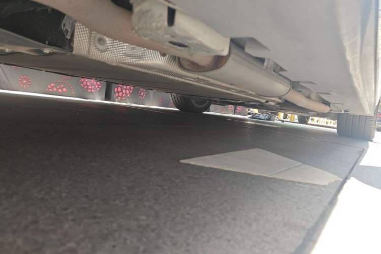 Used BYD Han 2022 DM-i 121KM Luxury Model Chassis Rear Right