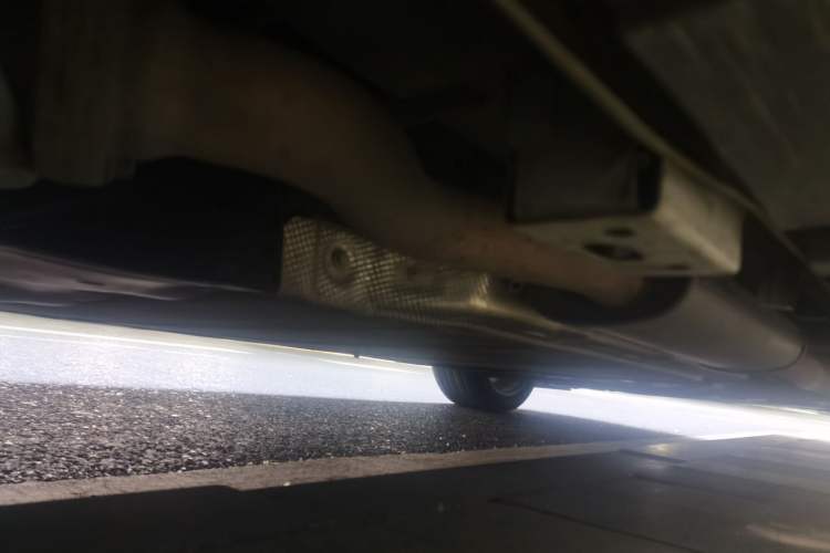 Used BYD Han 2022 DM-i 121KM Prestige Model Chassis Rear Right