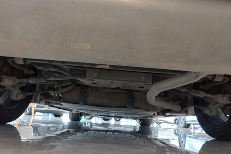 Used BYD Han 2022 DM-i 121KM Prestige Model Chassis Rear